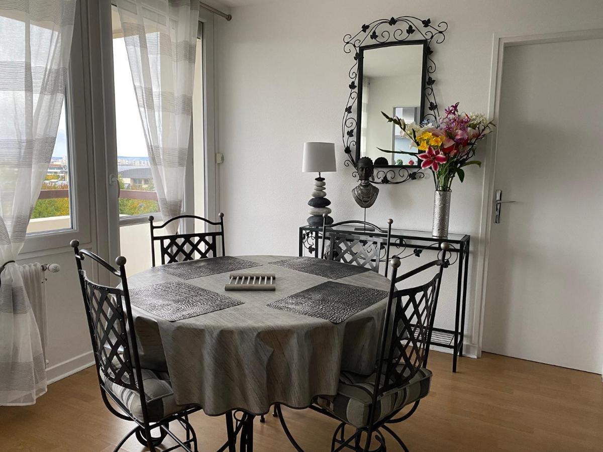 Le Mun-T2, 60M2, Balcons, Parking, Wifi, Linge, Produits, Face A La Gerdarmerie, Vue Cathedrale 兰斯 外观 照片